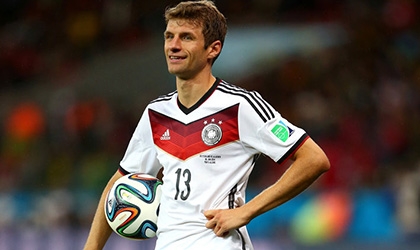 Henry ca ngợi 'hình mẫu hoàn hảo' Muller thay vì Messi, Ronaldo