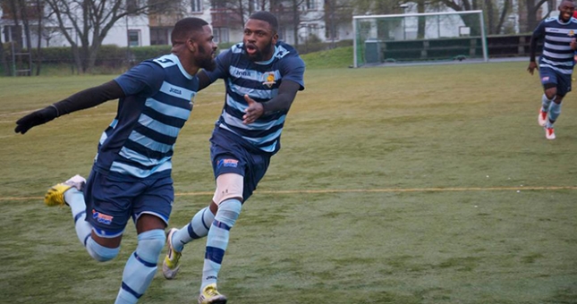 Hi hữu: Cầu thủ ghi 21 bàn thắng trong 1 trận đấu