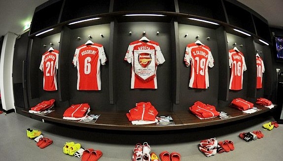 Wenger hé lộ đội hình Arsenal gặp Crystal Palace
