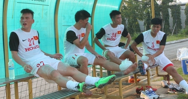 Nhiều tuyển thủ U23 Việt Nam bị căng cơ sau bài tập thể lực của HLV Miura