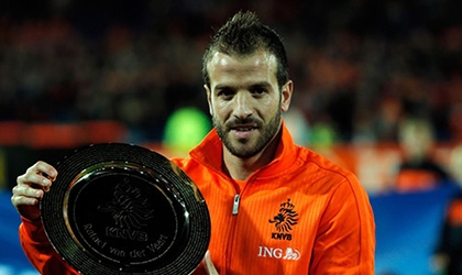 Hà Lan triệu tập đội hình: Van Der Vaart trở lại