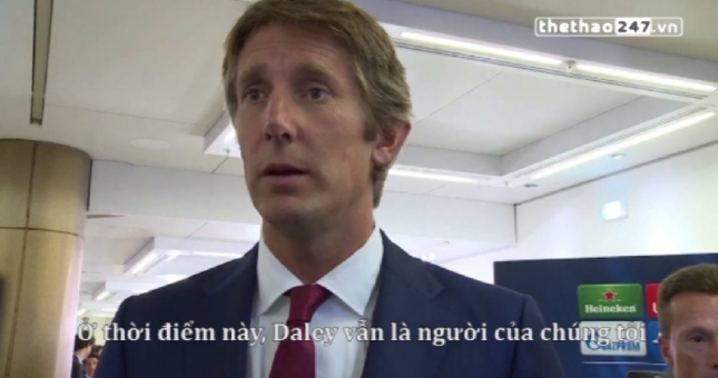 VIDEO: Van der Sar khẳng định 'Daley là của chúng tôi'