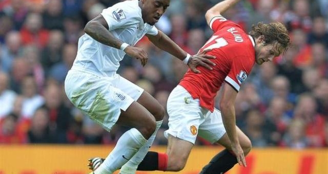 VIDEO: Màn ra mắt ấn tượng của Daley Blind trong màu áo Man Utd