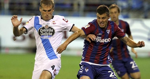 Video clip bàn thắng: Eibar 0-1 Deportivo La Coruna (Vòng 3 - VĐQG Tây ban Nha 2014/15)
