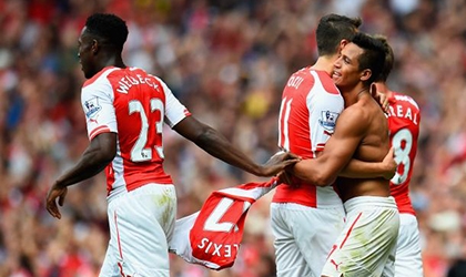 HLV Dortmund e ngại bộ đôi tốc độ của Arsenal