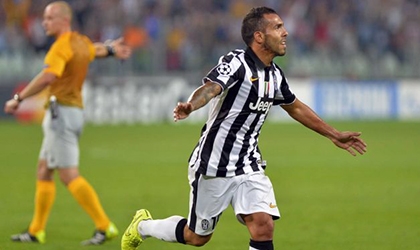 Tevez được ‘bật đèn xanh’ trở lại ĐTQG