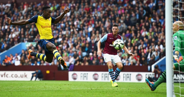 Danny Welbeck lọt vào đội hình tiêu biểu vòng 5 Premier League