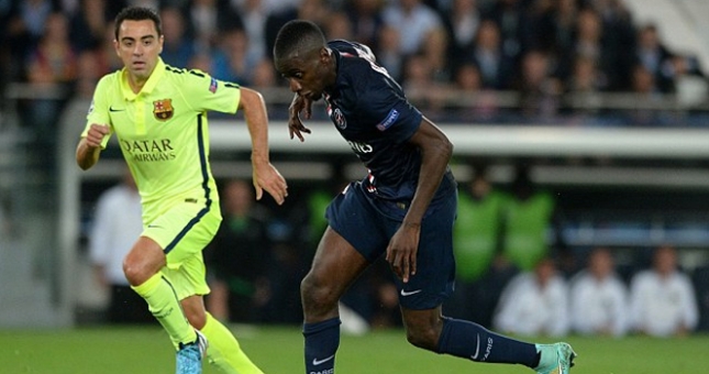 Xavi phá kỷ lục của Raul tại Champions League