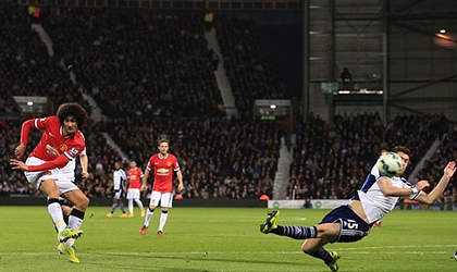 Fellaini hưng phấn tột độ với bàn thắng đầu tiên cho M.U