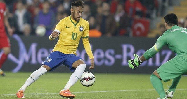 VIDEO: Neymar thăng hoa, Brazil thắng đậm tại Istanbul