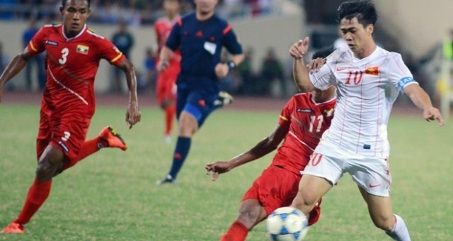 VIDEO: Những pha bóng đẳng cấp của Công Phượng - Messi Việt Nam