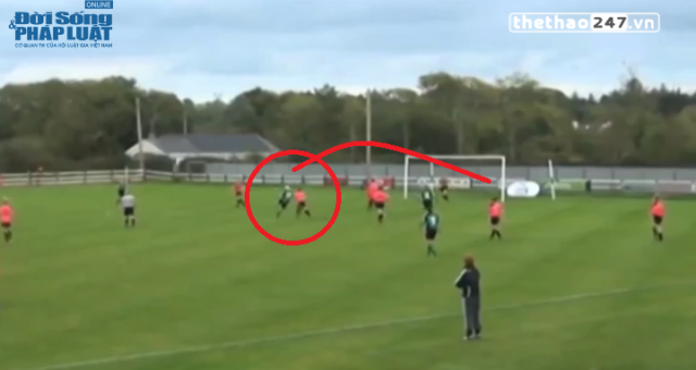 VIDEO: Chiêm ngưỡng bàn thắng duy nhất của nữ cầu thủ trong danh sách đề cử Puskas 2014