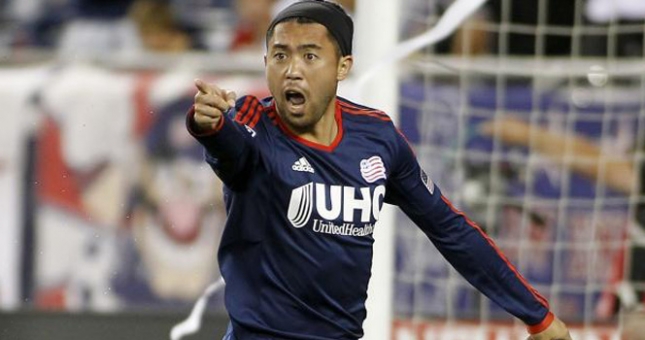 Lee Nguyễn cạnh tranh Henry giải thưởng 'Bàn thắng đẹp nhất năm'