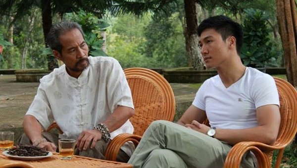 VIDEO: Diễn viên đóng vai Bắc Đại Bàng hạ đo ván tài xế gây tai nạn