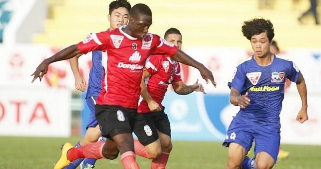 Công Phượng tịt ngòi, HAGL thua trận đầu tiên tại V-League