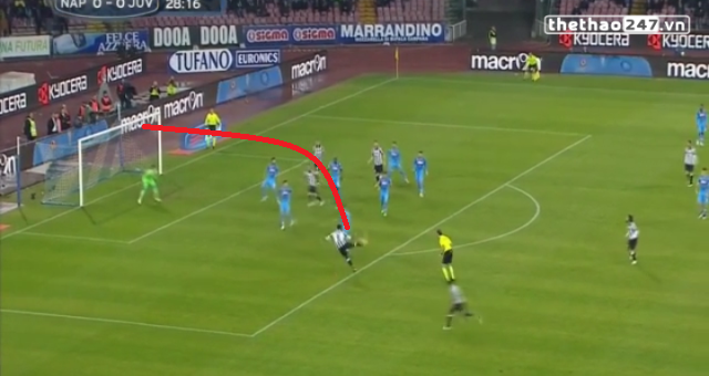 VIDEO: Bắt chước Scholes, Pogba ‘nhấn chìm’ Napoli ngay tại San Paolo