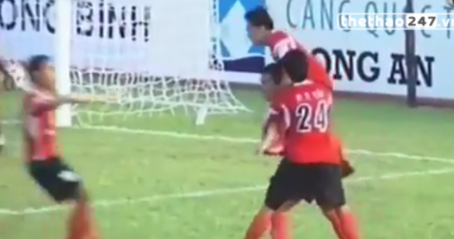 VIDEO: Chí Công ăn mừng 3 lần như Ronaldo sau khi ghi bàn vào lưới HAGL