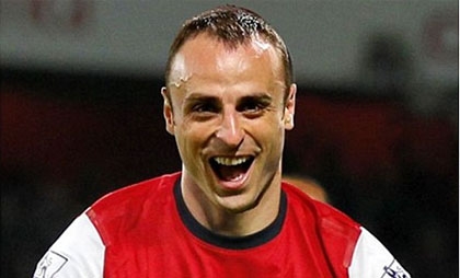 Bất ngờ: Arsenal muốn chiêu mộ Dimitar Berbatov