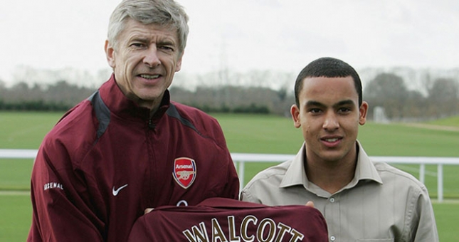 Top 5 bản hợp đồng tháng Giêng thành công nhất của Arsenal