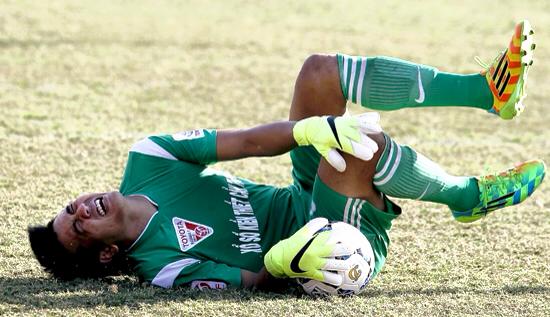 Cựu thủ môn ĐT U23 Việt Nam lỡ cơ hội đối đầu với Công Phượng