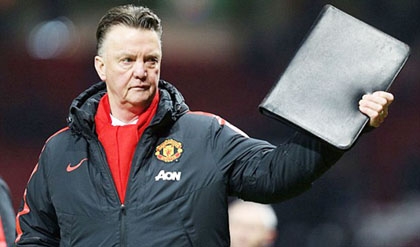 HLV Van Gaal đứng trước nguy cơ bị phạt