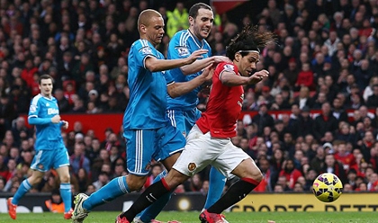 Sunderland kháng cáo thẻ đỏ của West Brown