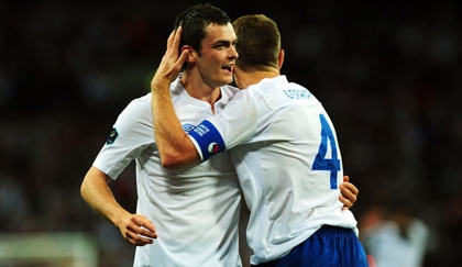 Sao Ngoại hạng Anh bị bắt khẩn cấp