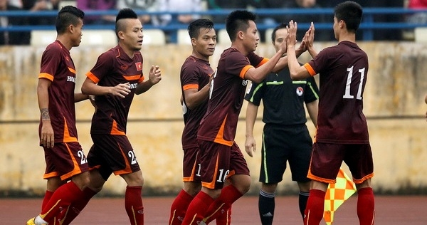 U23 Việt Nam không cố tình dùng trang phục đá tập gặp Hà Nội T&T