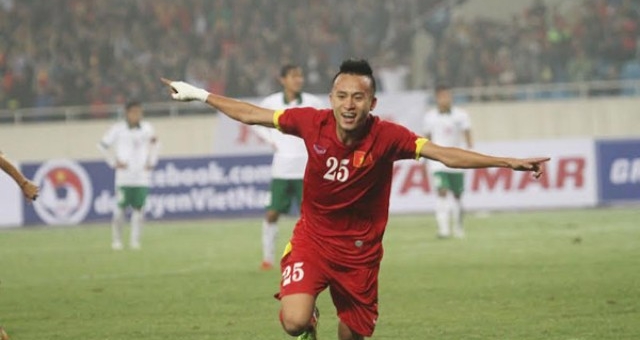 VIDEO: Huy toàn mở tỷ số cho Olympic Việt Nam