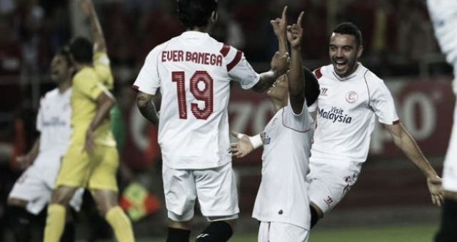 Video clip bàn thắng: Villarreal 1-3 Sevilla (Vòng 1/8 Europa League)