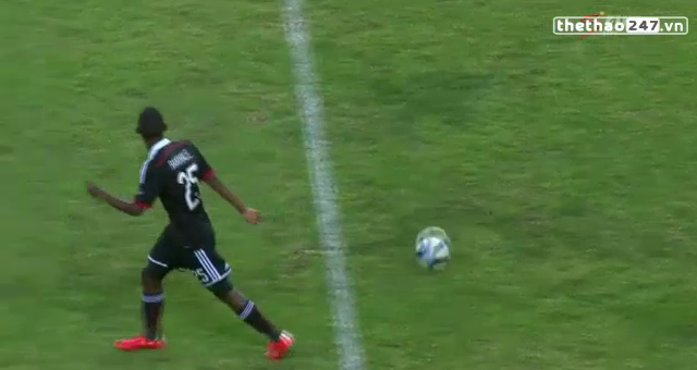 VIDEO: Pha bóng chứng minh ảo thuật trong bóng đá là có thật