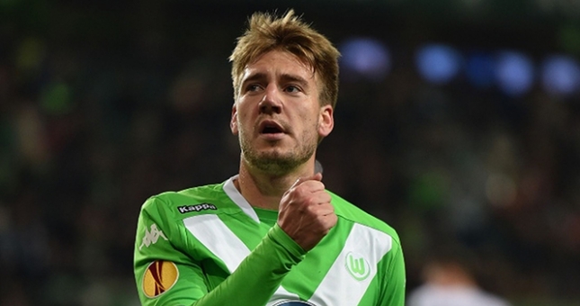 Bendtner chính thức được phong ‘Lord – Chúa tể’
