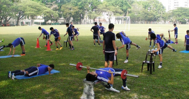 Choáng với sức tập của U23 Nhật Bản