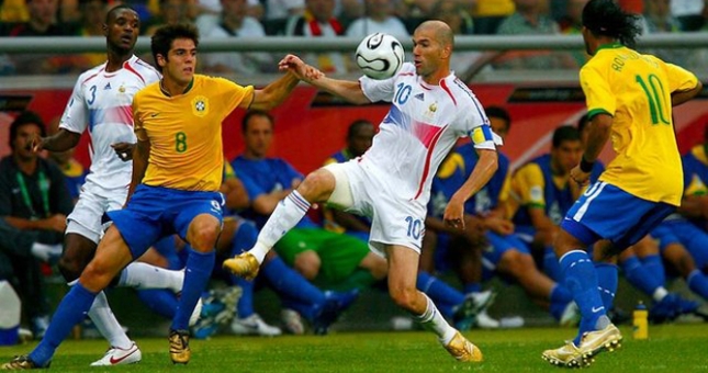 VIDEO: Xem lại lần đối đầu giữa Pháp và Brazil tại World Cup 2006