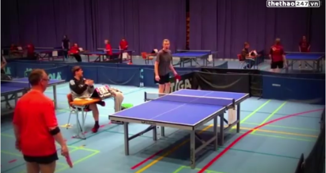 VIDEO: Tình huống đánh bóng bàn và ghi điểm khó tin trong lịch sử