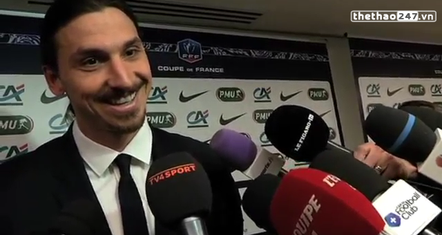VIDEO: Bài phỏng vấn siêu hài hước của Ibrahimovic với phóng viên nữ