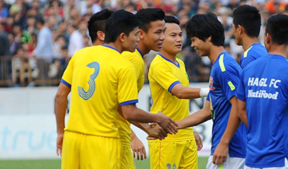 Mạnh Hùng chia sẻ bí quyết ‘khóa chặt’ Công Phượng