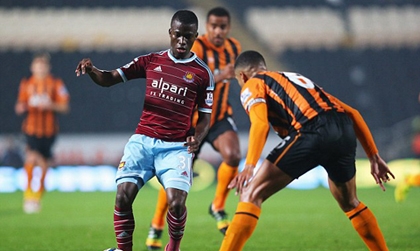 Chelsea muốn đưa Valencia về Stamford Bridge