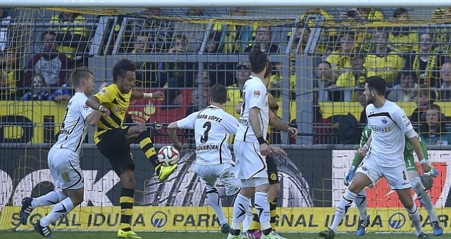 Video clip bàn thắng: Dortmund 3-0 Paderborn (VĐQG Đức 2014/15)