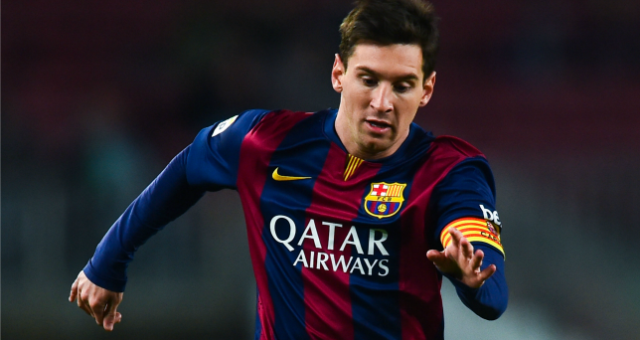 VIDEO: Tình huống dứt điểm ra ngoài khó tin của Messi