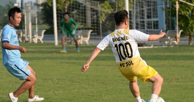 Bằng Kiều - 'Đại ca điếu cày' của giới đá phủi