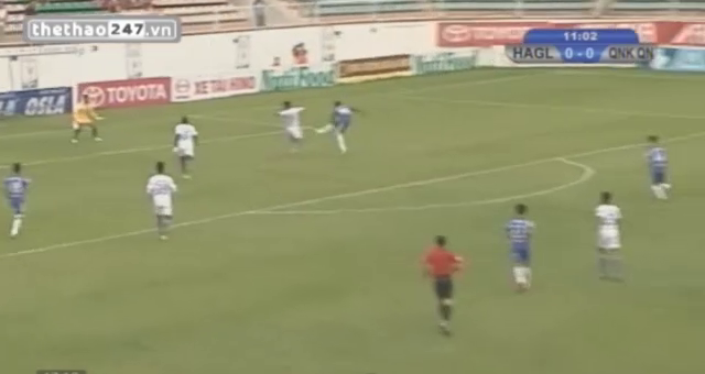 VIDEO: Tình huống bỏ lỡ cơ hội đáng tiếc của tân binh HAGL