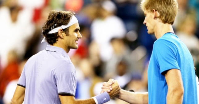 Rome Masters 2015: Federer gặp 'gã khổng lồ' người Nam Phi tại vòng 3