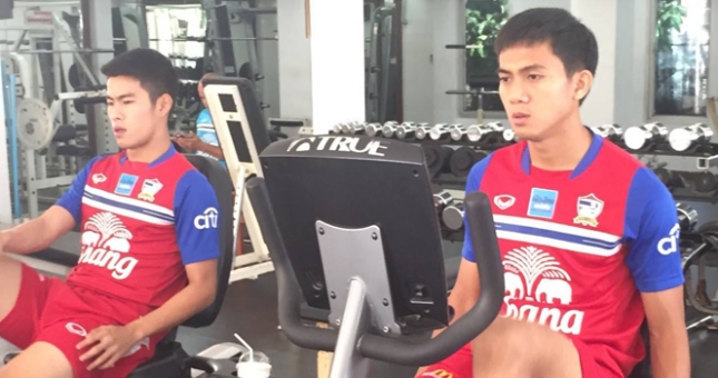 ĐT Thái Lan miệt mài tập luyện cho trận gặp ĐT VN