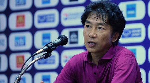 HLV Miura tiếc nuối khi mất điểm trước Thái Lan