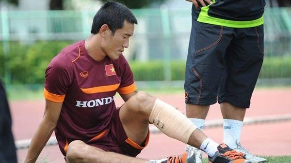 VFF hỗ trợ các tuyển thủ Việt Nam chữa trị chấn thương
