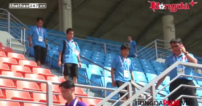 VIDEO: HLV Miura nghi ngờ sân thi đấu của U23 Việt Nam không đạt chuẩn FIFA