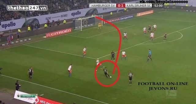 VIDEO: 2 pha dứt điểm liên tiếp trúng xà ngang ở trận Play-off Bundesliga