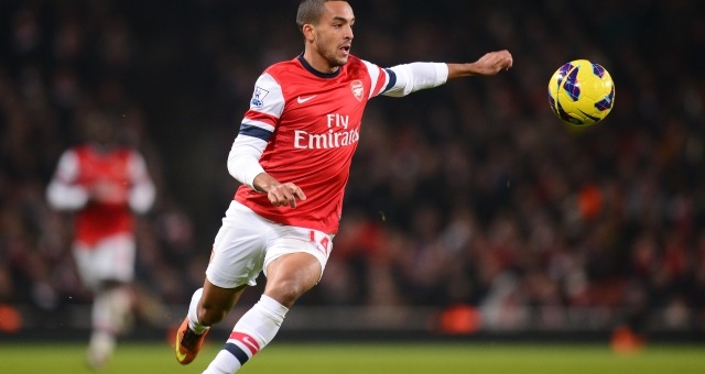 VIDEO: Những pha bóng tốc độ của Theo Walcott