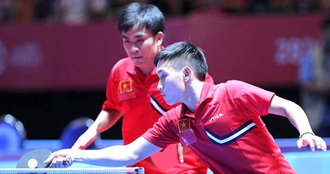 Bóng bàn Việt Nam tố chủ nhà Singapore 'chơi xấu'
